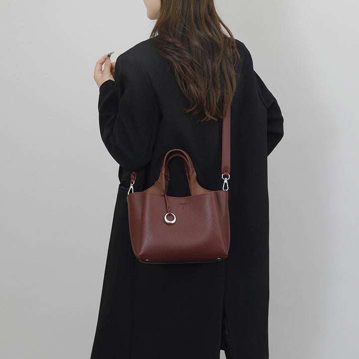Damen elegante Handtasche mit modernem Lederdesign und verstellbarem Schulterriemen Nord Taschen