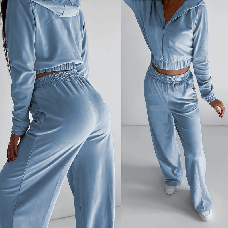 Damen Cropped Velours-Loungewear-Set mit Reißverschluss, Kapuze und High-Waist Jogpant Nord Taschen