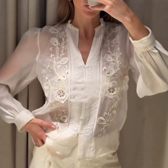 Damen Transparente bestickte Chiffonbluse mit Pintucks, V‑Ausschnitt und Ballonärmeln Nord Taschen