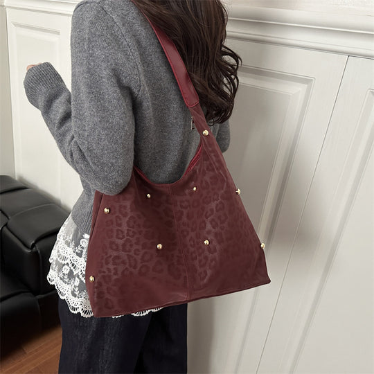 Damen Hobo-Tasche mit elegantem Leopardenmuster und goldenen Akzenten Nord Taschen
