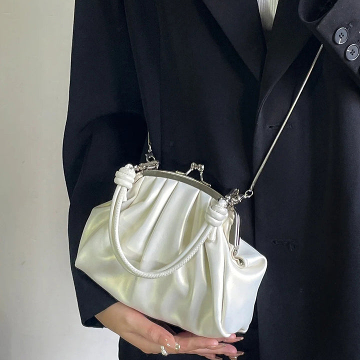 Damen Clutch-Tasche mit elegantem Raffungseffekt und abnehmbarem Schulterriemen Nord Taschen