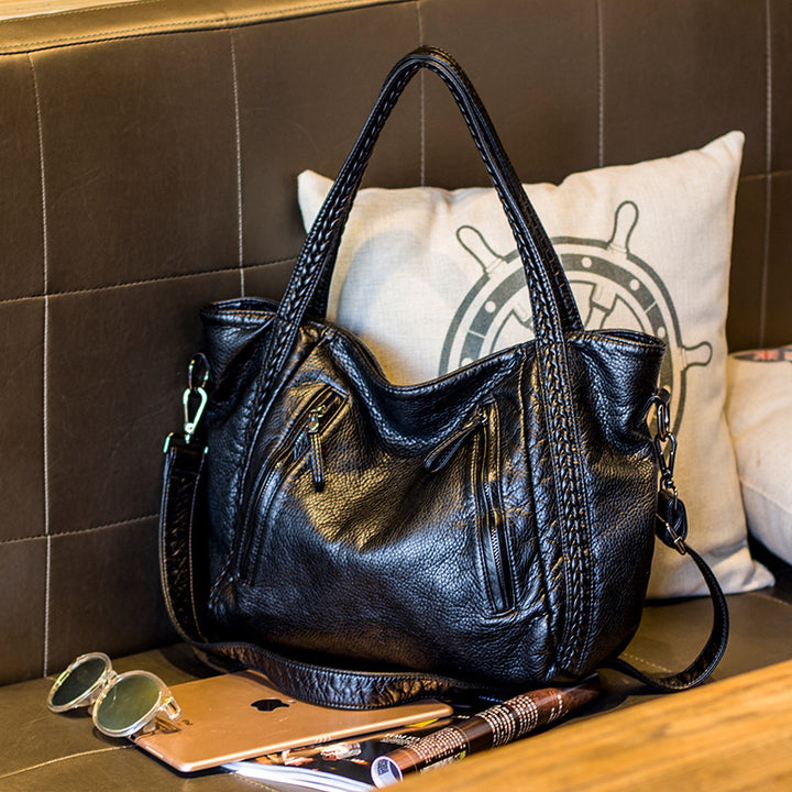 Damen Hobo-Tasche mit raffinierten Reißverschlussfächern und edlem Kunstleder Nord Taschen