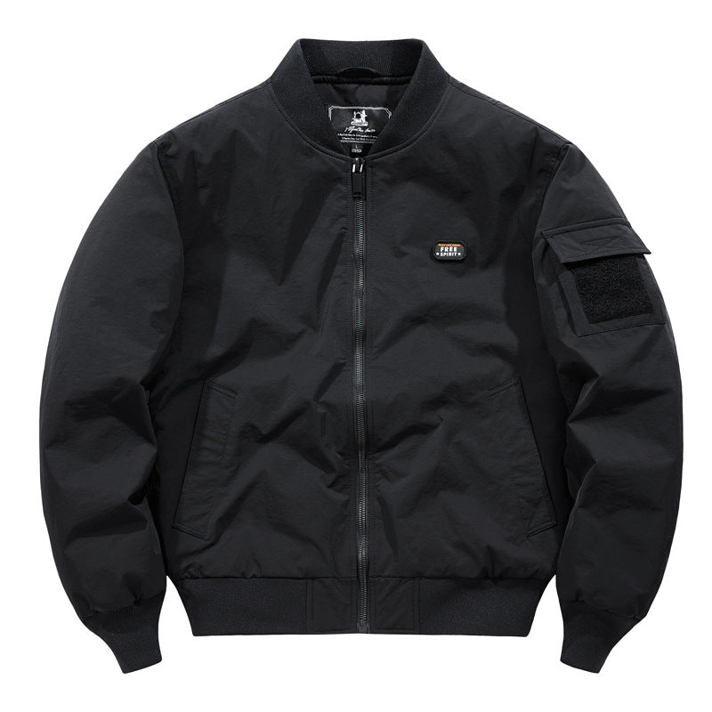 Herren Leichte Pilot‑Bomberjacke im Utility‑Stil mit Ärmeltasche und Patch‑Detail Nord Taschen