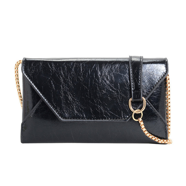 Damen elegante Clutch-Tasche mit glänzender Oberfläche und Kettenakzent Nord Taschen