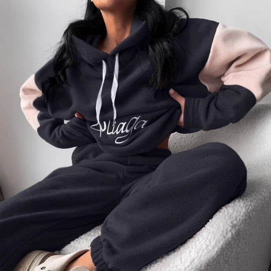 Damen kuscheliges Hoodie-Set mit kontrastärmel, elastischer High-Waist-Jogginghose und überschnittener Kapuze Nord Taschen