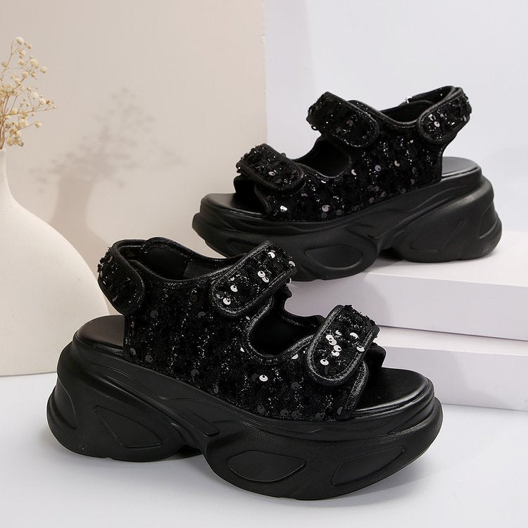 Damen Plateau-Sandalen mit verziertem Riemen und komfortabler Sohle Nord Taschen