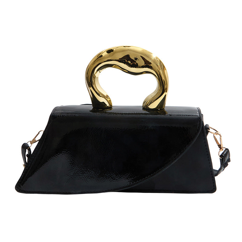 Damen Handtasche mit elegantem Goldgriff Nord Taschen