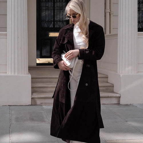 Damen Langer Velours-Trenchcoat mit Bindegürtel und Reverskragen Nord Taschen