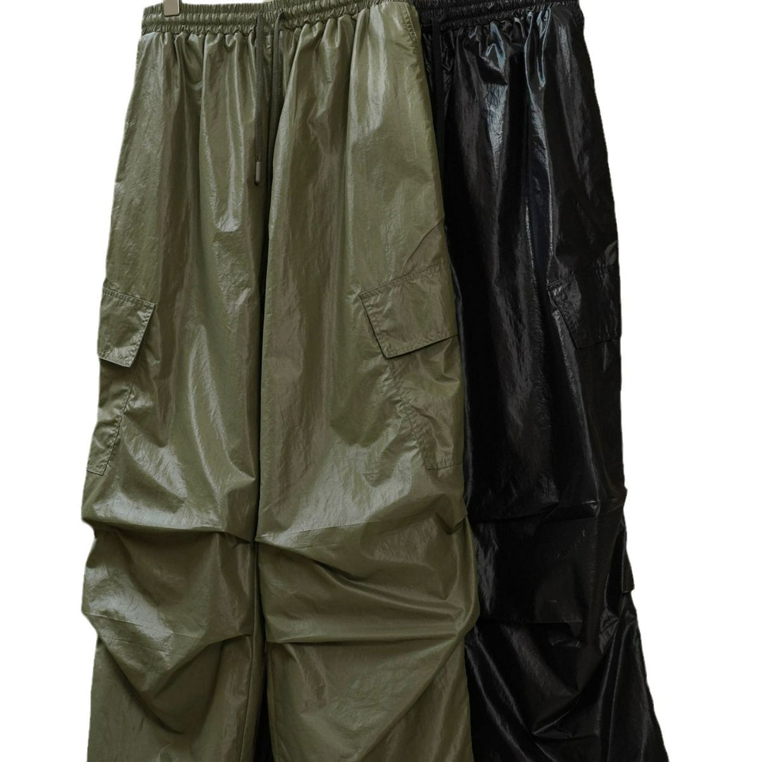 Damen Weite Nylon‑Cargo‑Palazzohose mit hoher Taille, Tunnelzug und aufgesetzten Utility‑Taschen Nord Taschen