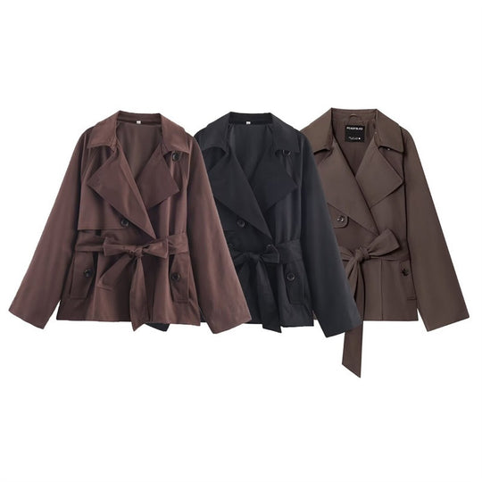 Damen Gekürzte Trenchjacke mit Schalkragen, Bindegürtel und Pattentaschen Nord Taschen