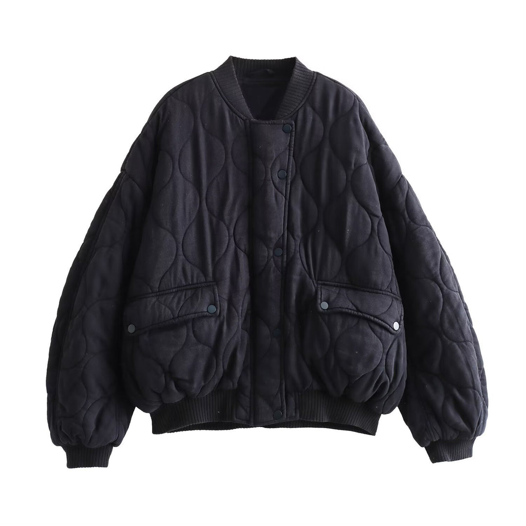 Damen 80+ gesteppte Oversize‑Blousonjacke mit Rundkragen und Druckknopf Nord Taschen