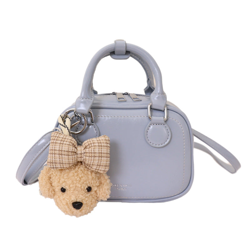 Damen Mini-Handtasche mit abnehmbarem Plüschanhänger Nord Taschen