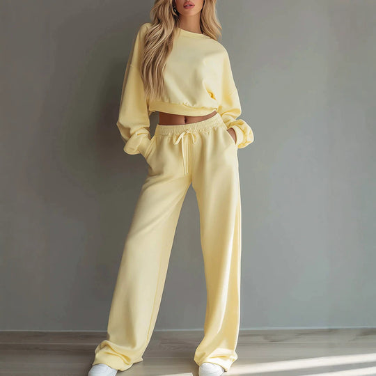Damen Weiches Lounge-Set mit kurzem Sweatshirt und weiter Jogginghose Nord Taschen