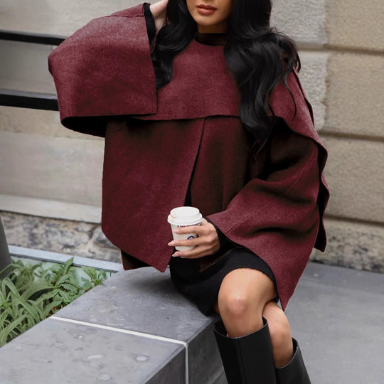 Damen Kurze Capejacke im Lagenlook aus Wollmix mit weitem Fledermausärmel Nord Taschen
