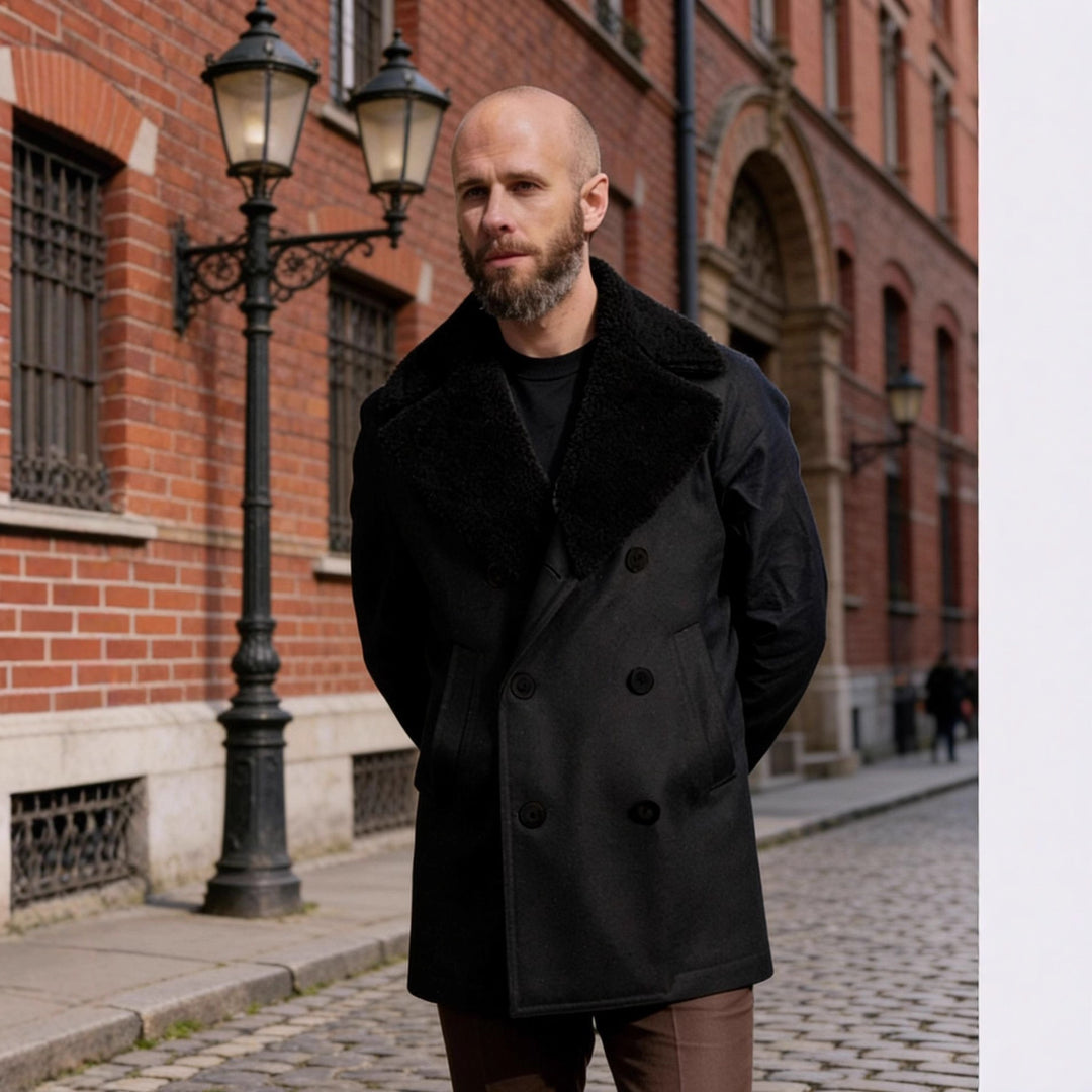 Herren Doppelreihiger Kurzmantel aus Wollmix mit großem Teddykragen Nord Taschen