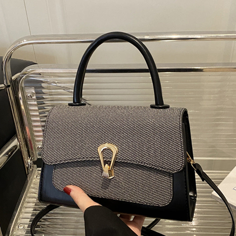 Damen Handtasche mit strukturiertem Design und elegantem Klappenverschluss Nord Taschen