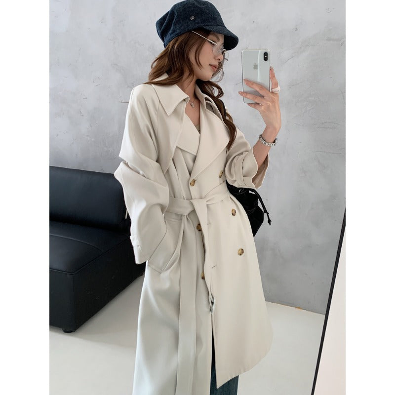Damen Kastenförmiger Midilanger Trenchcoat mit weichem Fall und verstellbaren Manschetten Nord Taschen