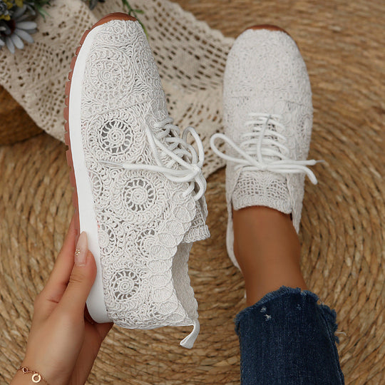 Damen Sneakers mit filigranem Häkeldesign und bequemem Fußbett - Vittorelli