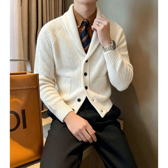 Herren Schalkragen-Strickcardigan mit Rippenstruktur, Knopfleiste und aufgesetzten Taschen Nord Taschen
