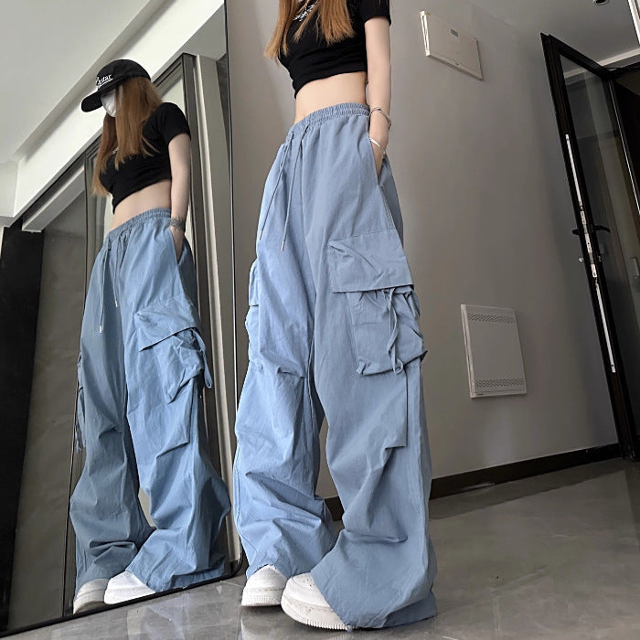 Damen Cargo-Hose im urbanen Stil mit weitem Schnitt und praktischen Seitentaschen