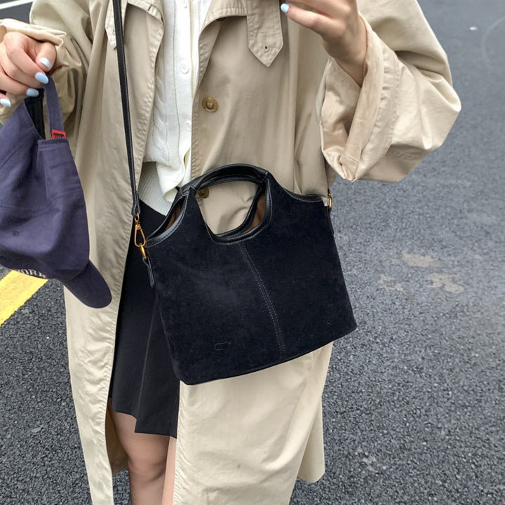 Damen elegante Velours-Handtasche mit abnehmbarem Anhänger Nord Taschen