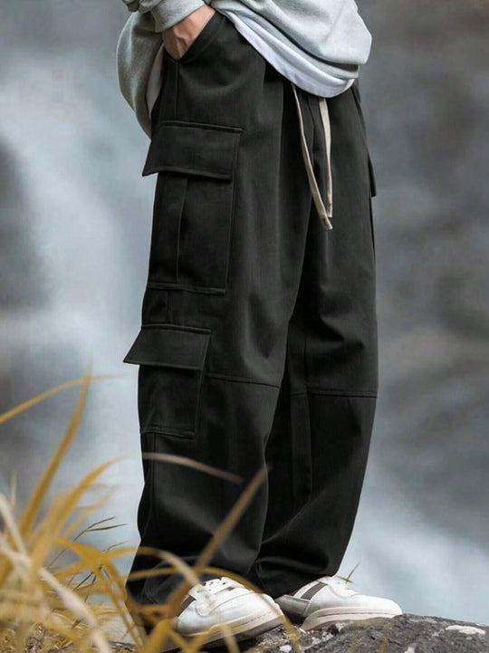 Herren weite Cargo-Hose mit Mehrfachtaschen, Tunnelzug und verstärkten Kniepartien Nord Taschen