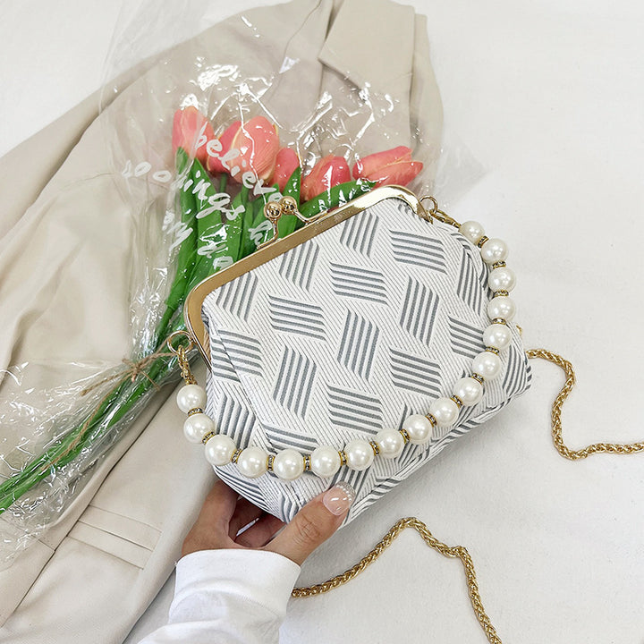 Damen Handtasche mit Perlenverzierung Nord Taschen
