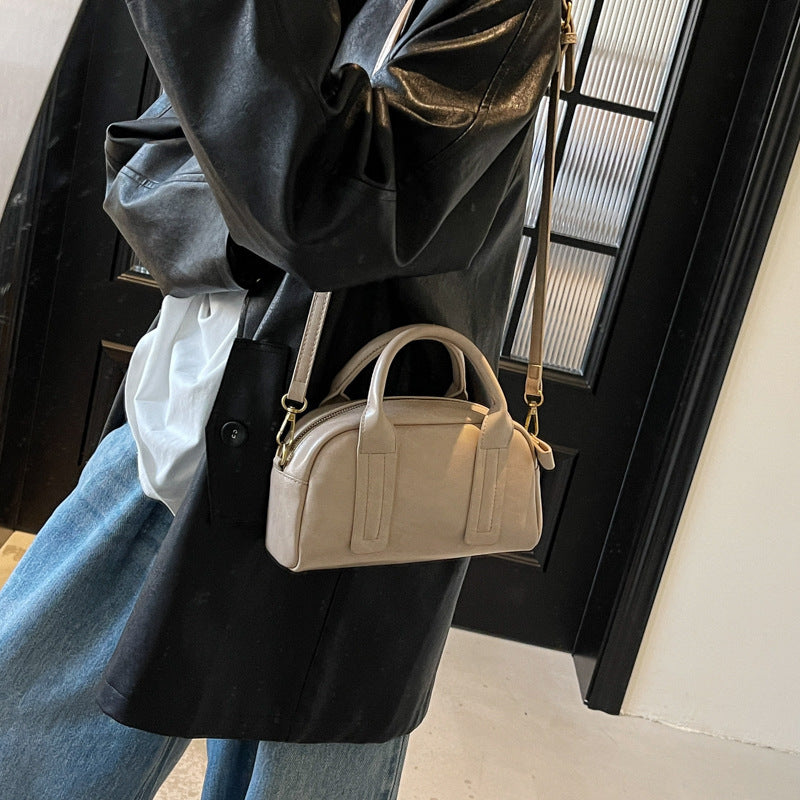 Damen Handtasche im eleganten Design mit abnehmbarem Schulterriemen Nord Taschen