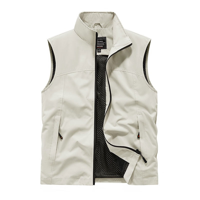 Damen Softshell‑Weste mit Meshfutter wind- und wasserabweisend Stehkragen und Frontreißverschluss Nord Taschen