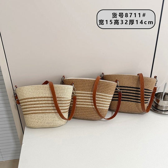 Damen Umhängetasche im modernen geflochtenen Design Nord Taschen