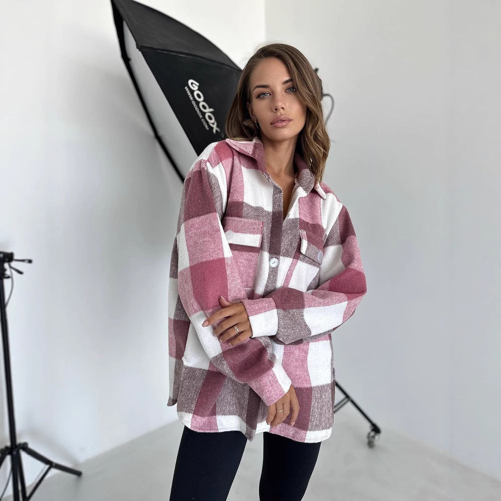 Damen Karierter Overshirt im Shacket-Stil mit Saumtaschen und Knopfverschluss Nord Taschen