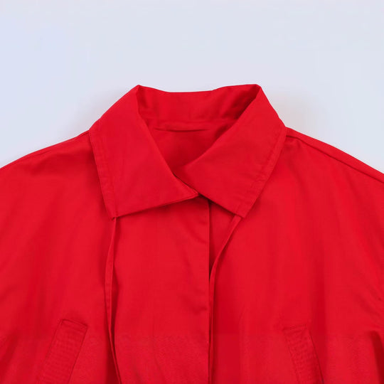 Damen Kurzblouson mit Taillengürtel, großem Hemdkragen und Kordelzug Nord Taschen