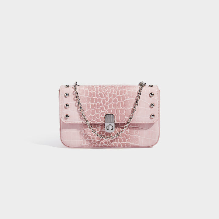 Damen Clutch mit eleganter Kroko-Optik und modischen Metallakzenten Nord Taschen
