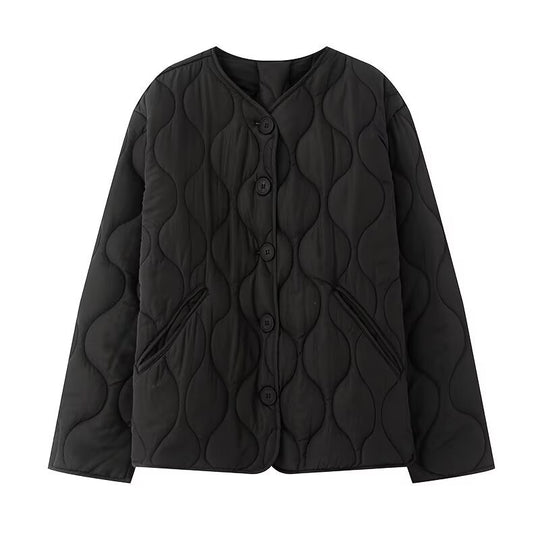 Damen Steppjacke ohne Kragen mit Rundhalsausschnitt, Boxy‑Schnitt und dekorativer Wellensteppung Nord Taschen