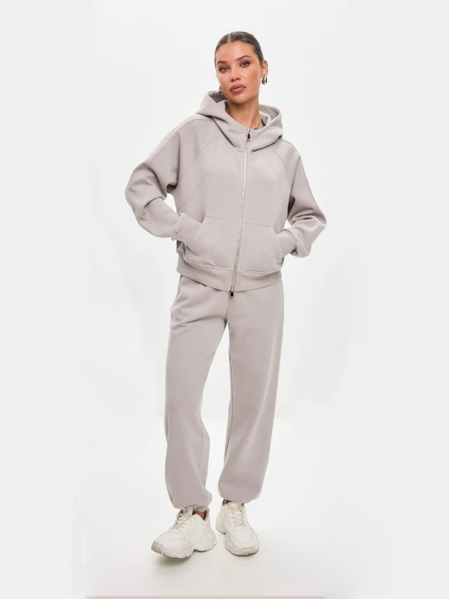 Damen entspanntes Fleece-Zweiteiler Set mit Raglan-Kapuzenjacke, durchgehendem Reißverschluss und gerader Relax-Jogginghose Nord Taschen