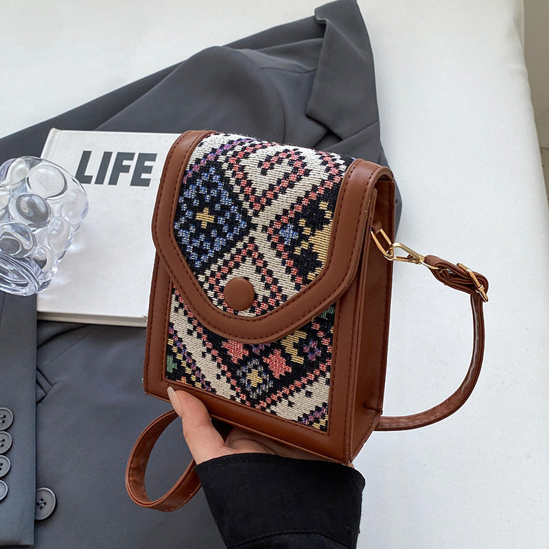 Damen Handtasche mit ethnischem Muster und hochwertigem Leder Nord Taschen
