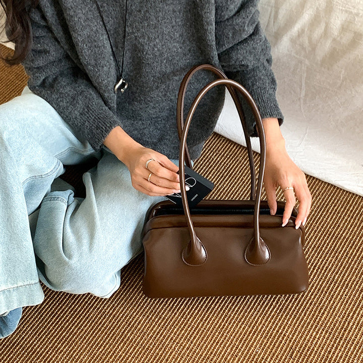 Damen Statement-Handtasche mit eleganter Silhouette und feiner Lederverarbeitung Nord Taschen