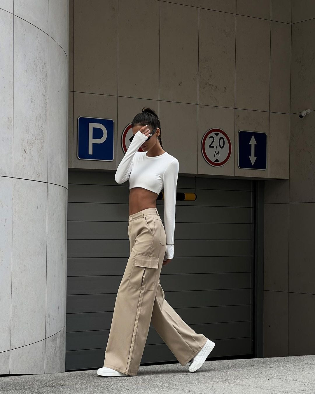 Damen Weite High-Waist Cargo-Hose mit Oversized-Silhouette und Klappentaschen Nord Taschen