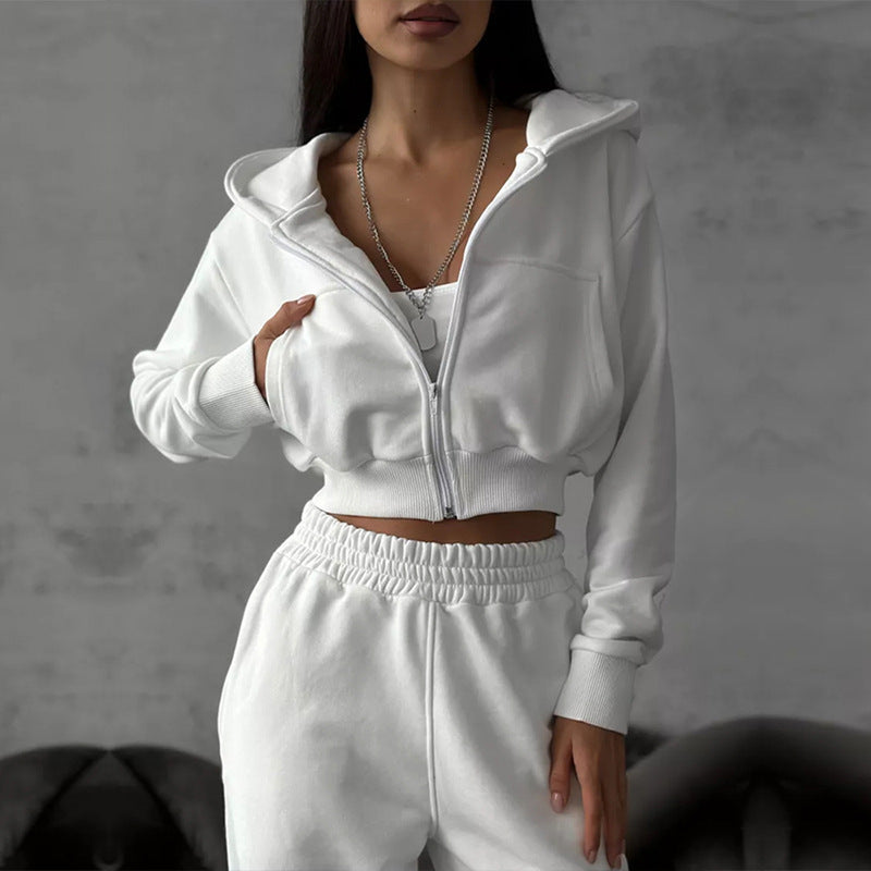 Damen moderner Cropped Hoodie und weite Jogginghose Set Nord Taschen