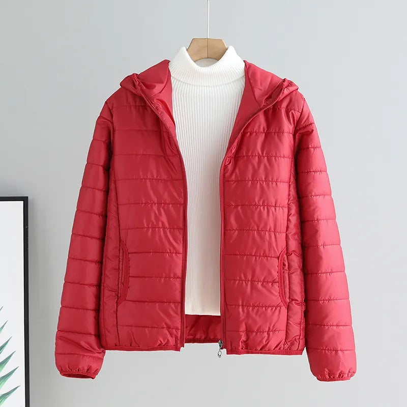 Damen gesteppte Übergangsjacke mit praktischen Taschen und Kapuze