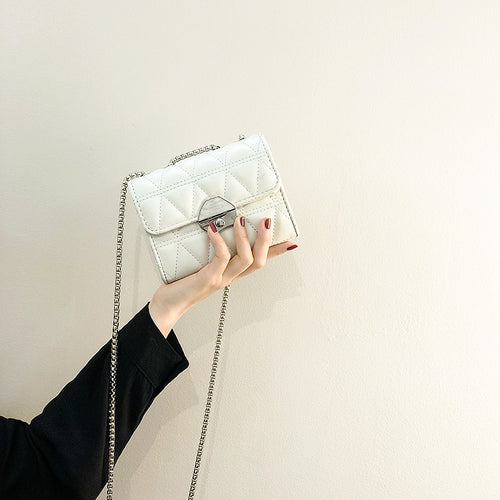 Damen Clutch-Tasche mit quadratischer Steppung und elegantem Kettenriemen Nord Taschen