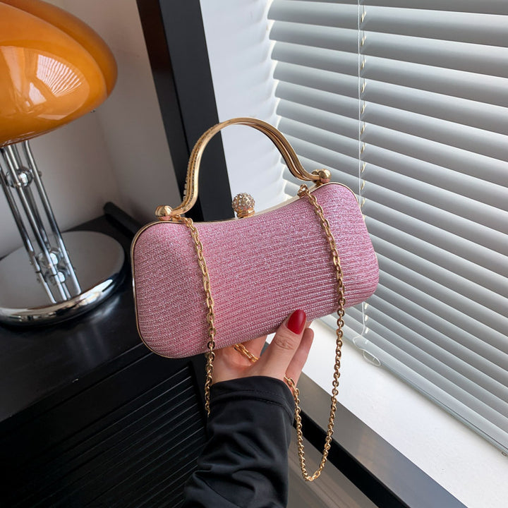 Damen glamouröse Clutch-Tasche mit dekorativem Kettenverschluss Nord Taschen