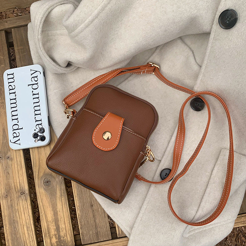 Damen Crossbody-Tasche mit praktischem Reißverschluss und stilvollem Design Nord Taschen