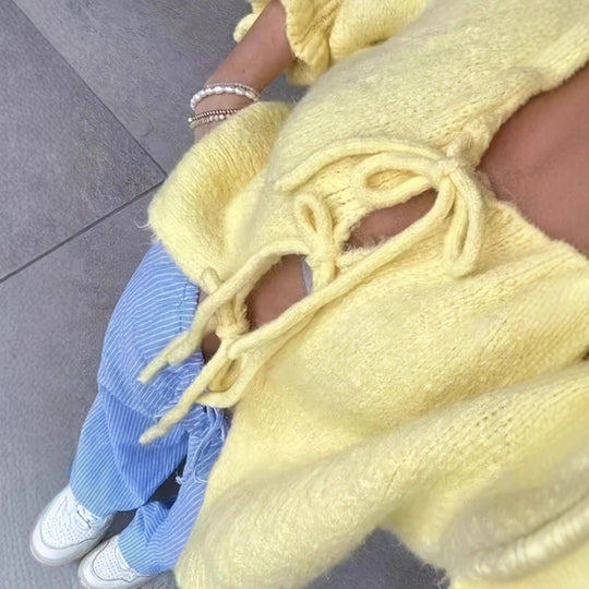 Damen Kuschelige Kurzstrickjacke mit Bindedetails, Volantärmeln und lockerem Oversize‑Schnitt Nord Taschen