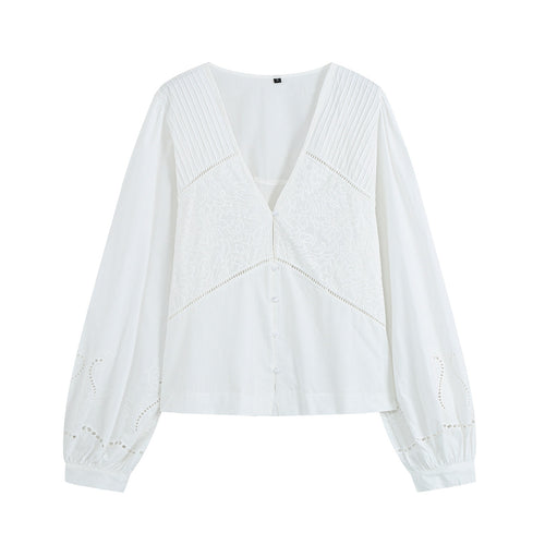 Damen Bluse mit V-Ausschnitt, Broderie‑Stickerei und voluminösen Puffärmeln Nord Taschen