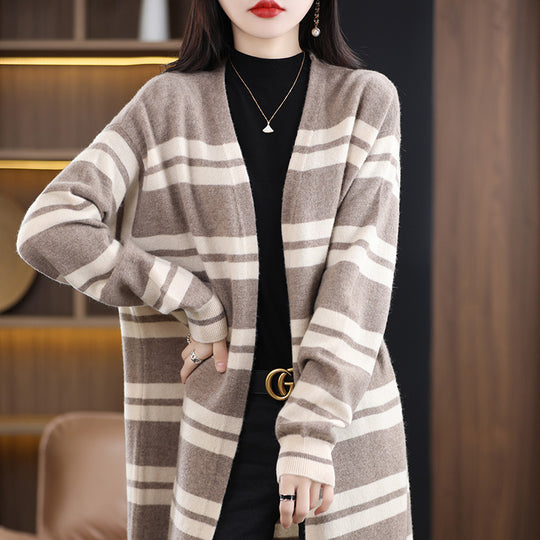 Damen Oversize-Longcardigan aus weichem Wollmix mit kontrastierenden Blockstreifen Nord Taschen