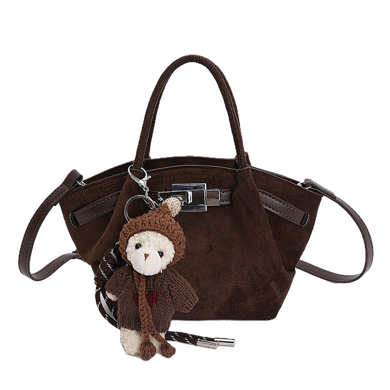 Damen stilvolle Handtasche mit abnehmbarem Plüschanhänger Nord Taschen