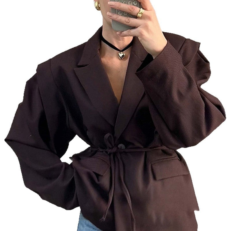 Damen Taillierter Wickelblazer mit Schulterpolstern und Bindegürtel Nord Taschen