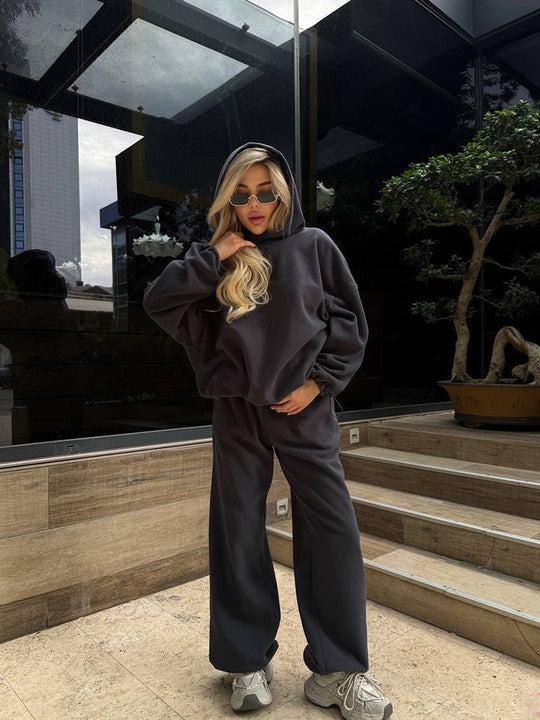 Damen oversized Kapuzen-Sweatshirt mit Ballonärmeln und weite High-Waist Jogginghose Nord Taschen