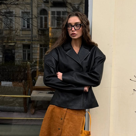 Damen Modischer Blazer-Bomber aus veganem Lederimitat mit doppeltreihiger Front Nord Taschen